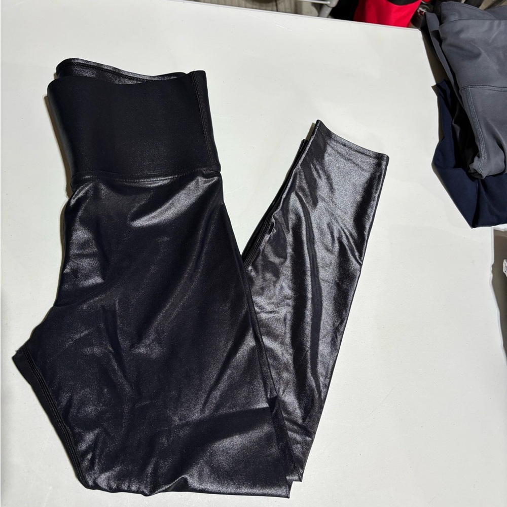 Carbon 38 Glossy Black Leggings